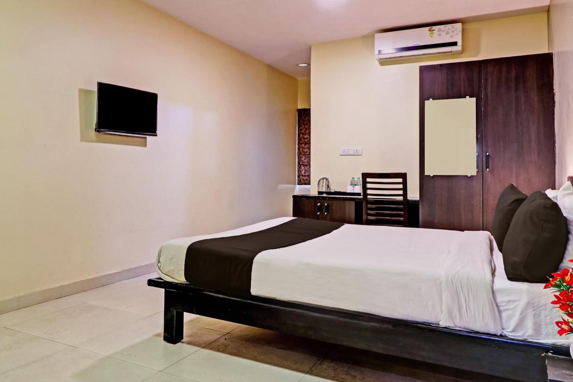 Hotel O Royal Bliss International Bangalore Esterno foto