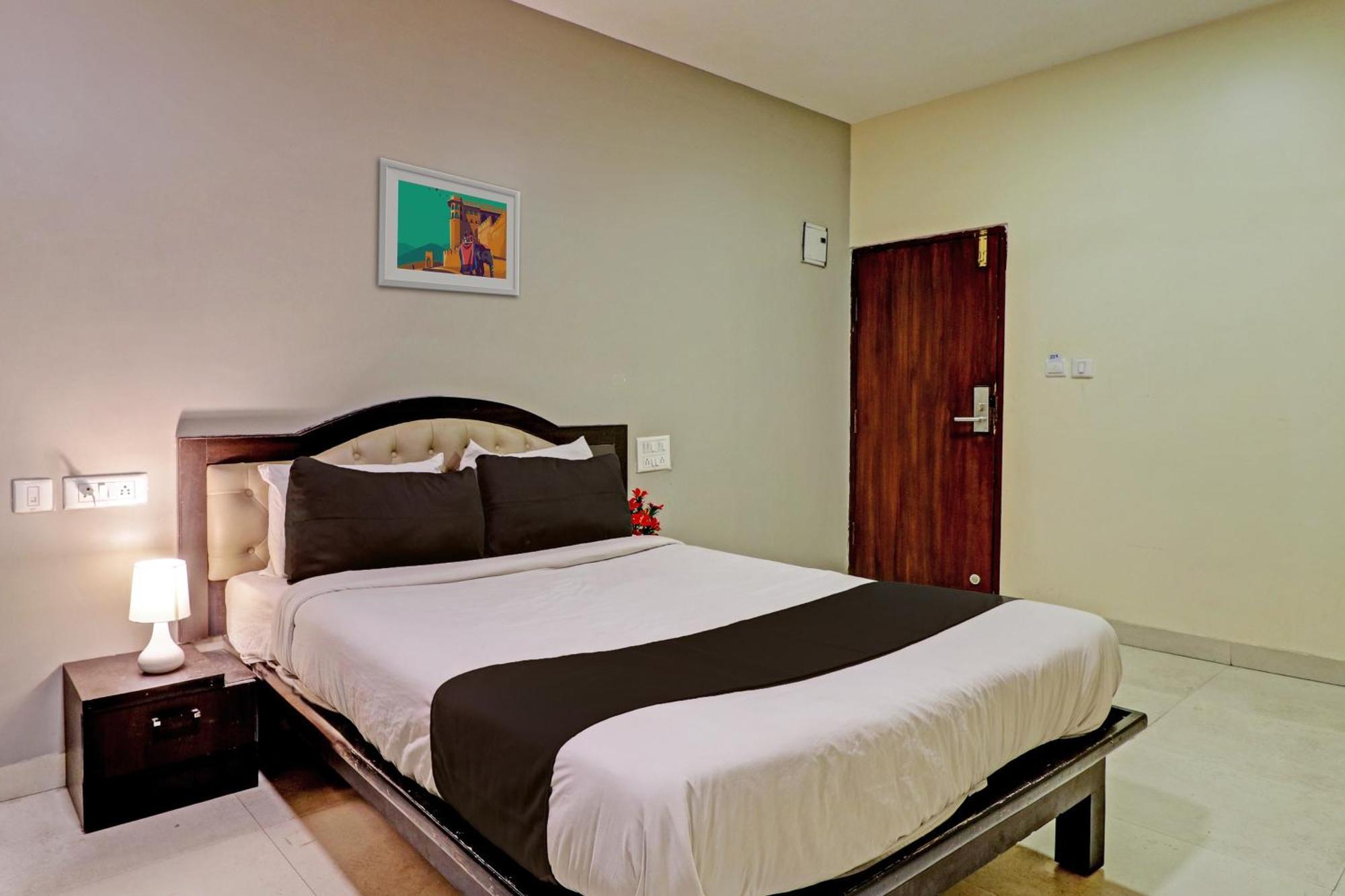 Hotel O Royal Bliss International Bangalore Esterno foto
